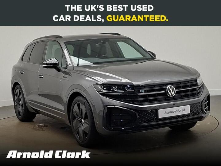 Volkswagen Touareg 3.0 TDI V6 Black Edition Tiptronic 4Motion Euro 6 (s/s) 5dr