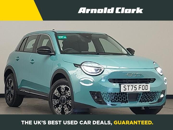 Fiat 600 1.2 MHEV E-DCT Euro 6 (s/s) 5dr