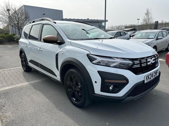 Dacia Jogger 1.6 Hybrid EXTREME Auto Euro 6 (s/s) 5dr Dacia Jogger 1.6 Hybrid EXTREME Auto Euro 6 (s/s) 5dr