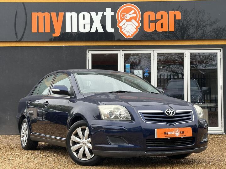 Toyota AVENSIS 1.8 VVT-i Colour Collection 4dr