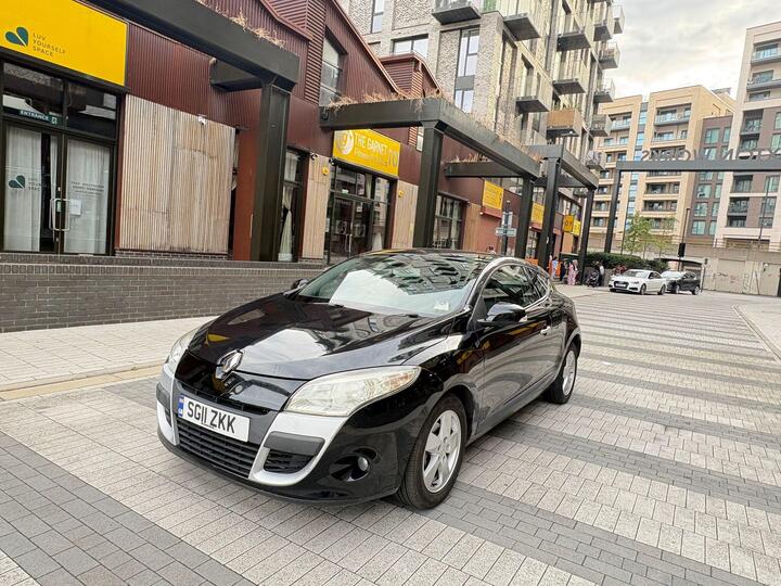 Renault Megane 1.6 16V Dynamique TomTom Euro 5 3dr