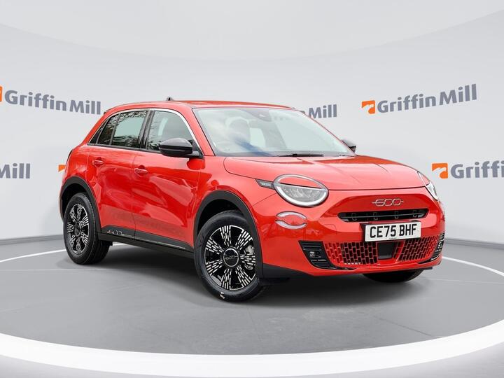 Fiat 600 Hatch 1.2 MHEV E-DCT Euro 6 (s/s) 5dr
