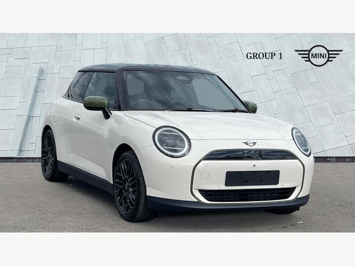 MINI Electric Cooper E 40.7kWh Paul Smith Edition Auto 3dr
