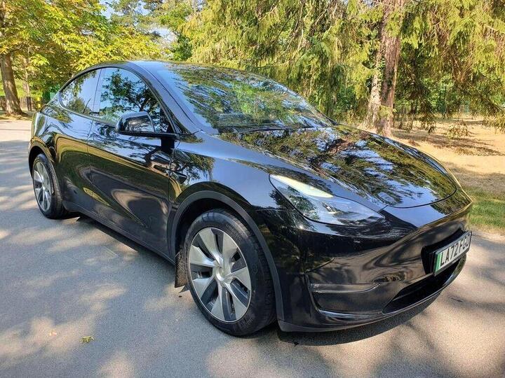 Tesla Model Y (Dual Motor) Long Range Auto 4WDE 5dr