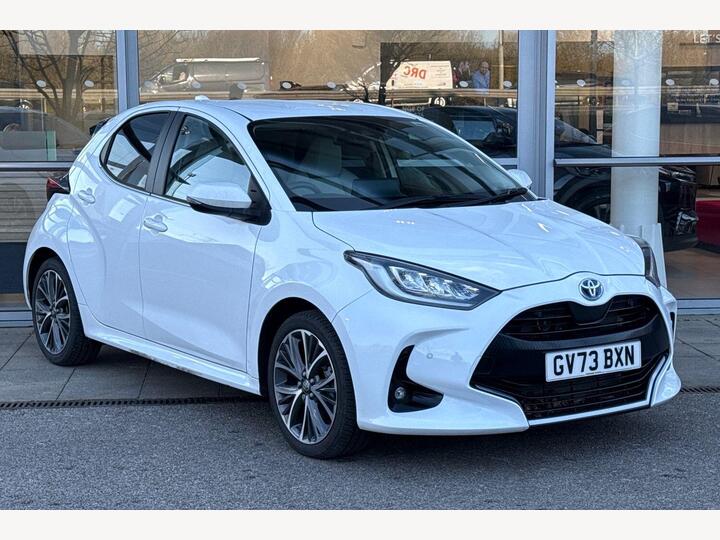 Toyota Yaris 1.5 VVT-h Excel E-CVT Euro 6 (s/s) 5dr