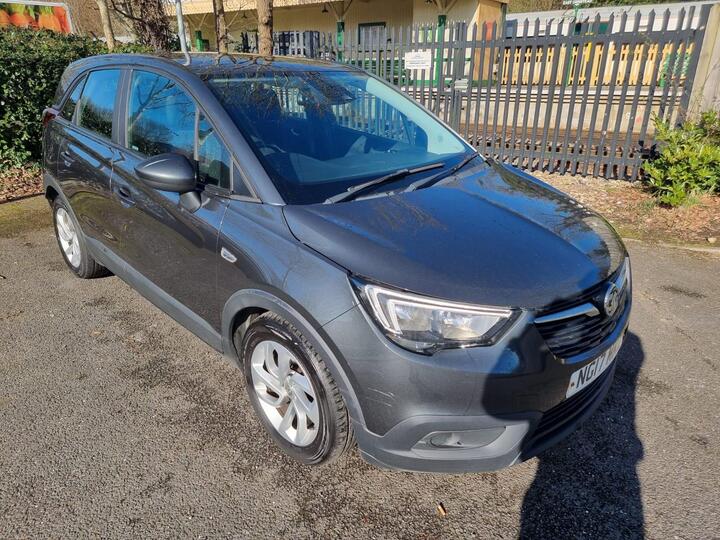 Vauxhall Crossland X 1.2 SE Euro 6 5dr Vauxhall Crossland X 1.2 SE Euro 6 5dr