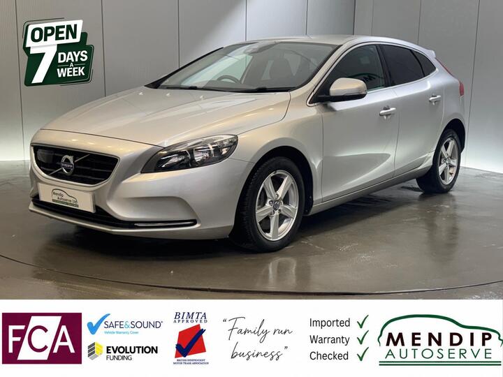 Volvo V40 2.0 D4 SE Nav Hatchback 5dr Diesel Geartronic Euro 6 (s/s) (190 Ps)