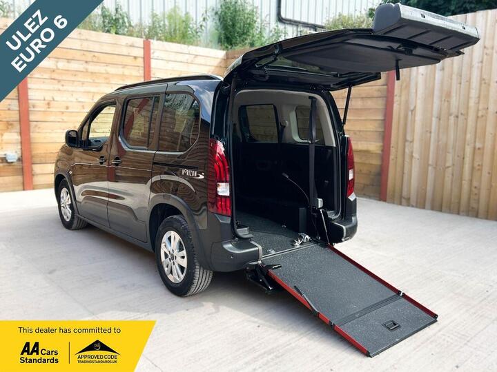 Peugeot RIFTER 1.5 BlueHDi Allure Standard MPV Euro 6 5dr