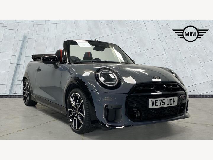 MINI Convertible 2.0C Sport Steptronic Euro 6 (s/s) 2dr MINI Convertible 2.0C Sport Steptronic Euro 6 (s/s) 2dr