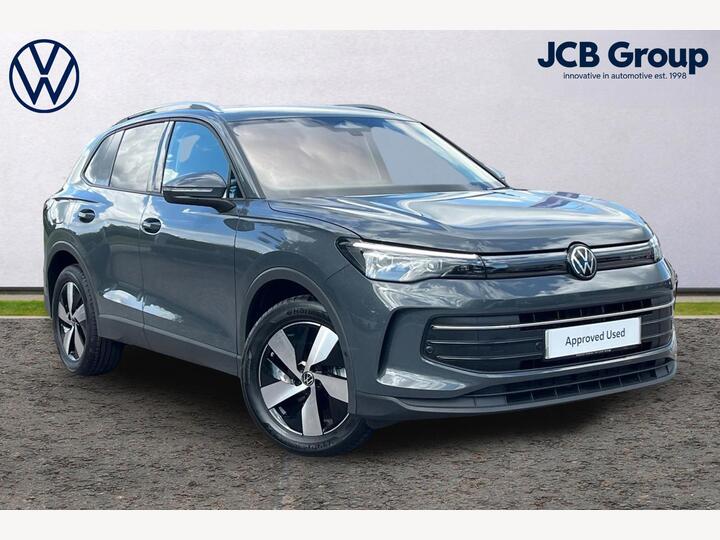 Volkswagen Tiguan 1.5 ETSI MHEV Match DSG Euro 6 (s/s) 5dr Volkswagen Tiguan 1.5 ETSI MHEV Match DSG Euro 6 (s/s) 5dr