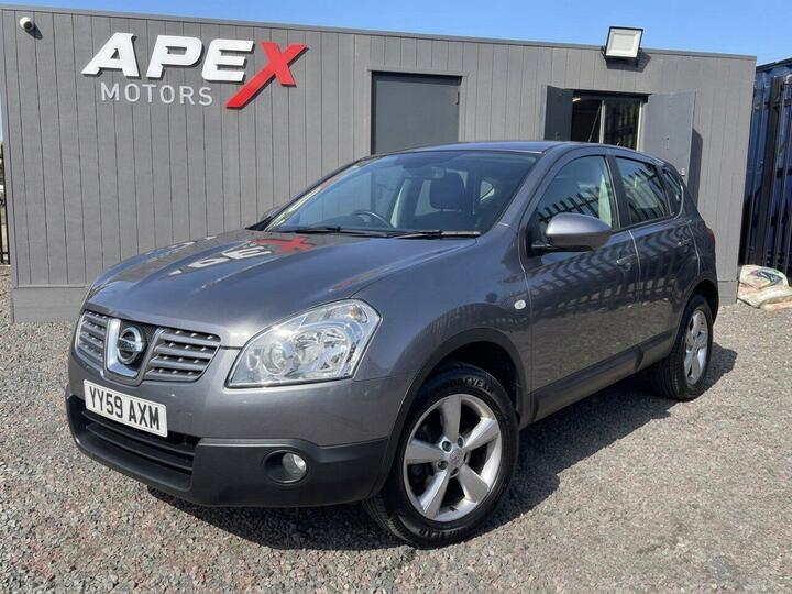 Nissan Qashqai Hatchback 1.6 Manual Petrol