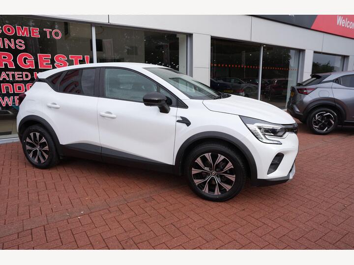 Renault Captur 1.6 E-TECH Evolution Auto Euro 6 (s/s) 5dr