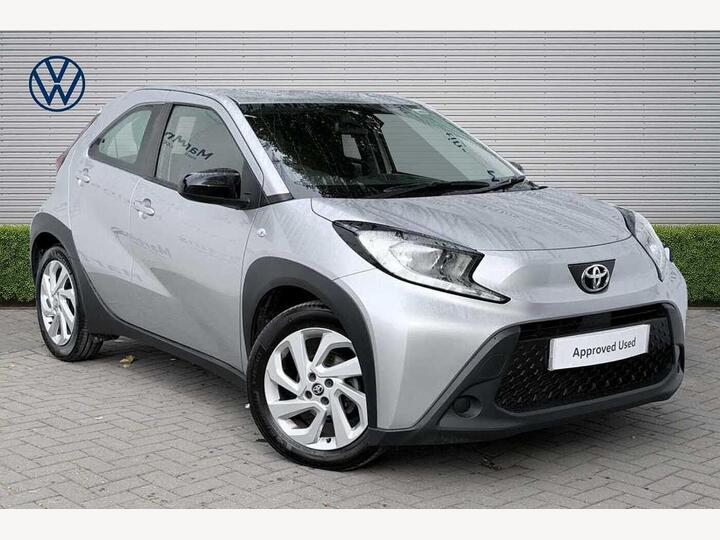 Toyota Aygo X 1.0 VVT-i Pure Euro 6 (s/s) 5dr