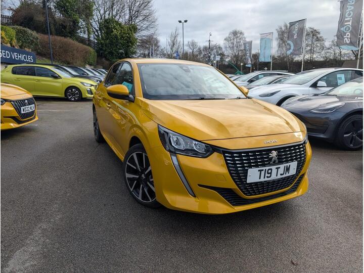 Peugeot 208 1.2 PureTech Allure EAT Euro 6 (s/s) 5dr Peugeot 208 1.2 PureTech Allure EAT Euro 6 (s/s) 5dr