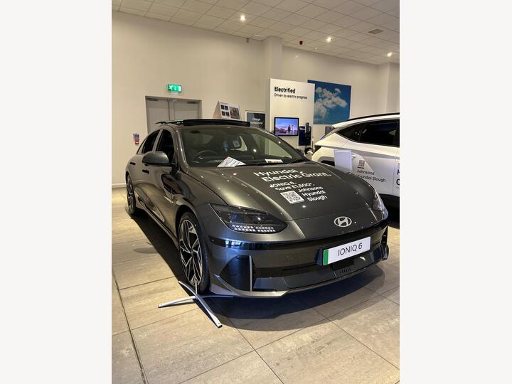 Hyundai IONIQ 6 77.4kWh Premium Auto 4dr