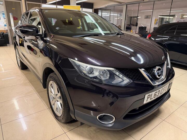 Nissan Qashqai 1.2 DIG-T Acenta Premium 2WD Euro 5 (s/s) 5dr