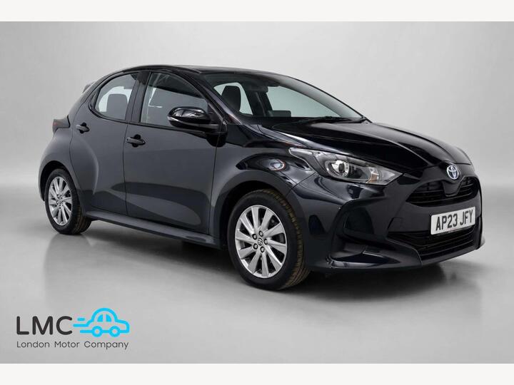 Toyota YARIS 1.5 VVT-h Icon E-CVT Euro 6 (s/s) 5dr