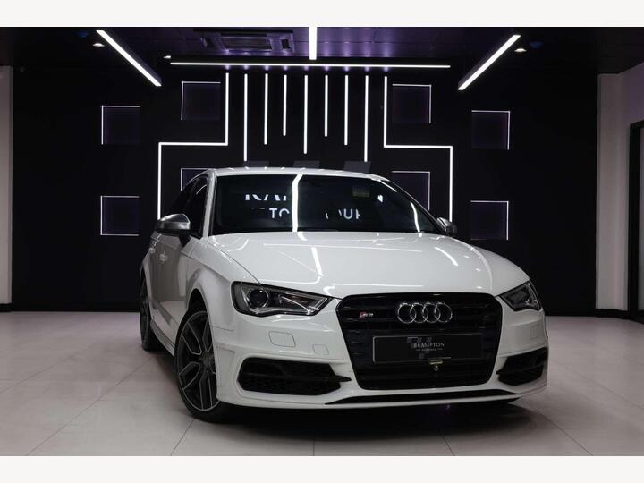 Audi S3 2.0 TFSI Sportback S Tronic Quattro Euro 6 (s/s) 5dr (Nav)