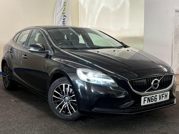 Volvo V40 2.0 T2 Momentum Euro 6 (s/s) 5dr