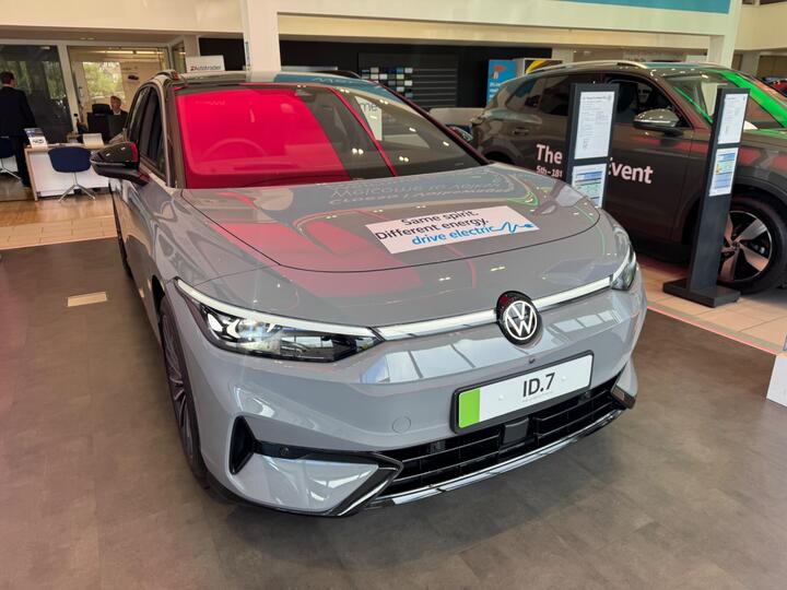 Volkswagen ID.7 Pro S 86kWh Match Plus Tourer Auto 5dr