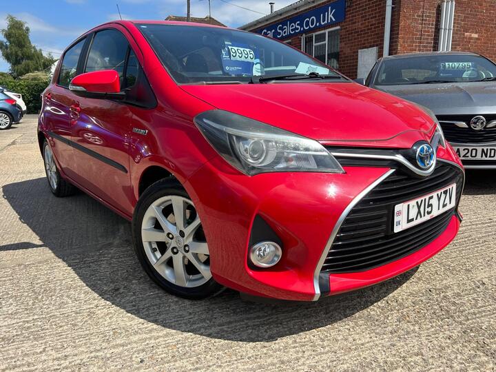Toyota Yaris 1.5 VVT-h Excel E-CVT Euro 6 5dr (15in Alloy)