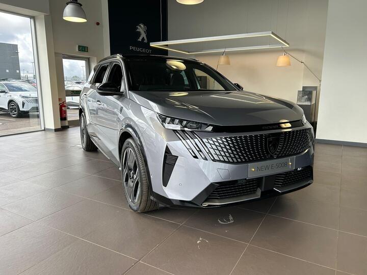 Peugeot E-5008 73kWh GT Auto 5dr