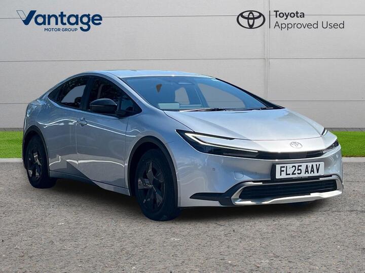 Toyota Prius 2.0 13.6kWh Design CVT Euro 6 (s/s) 5dr