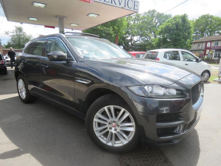 Jaguar F-PACE 2.0 D180 Portfolio Auto AWD Euro 6 (s/s) 5dr