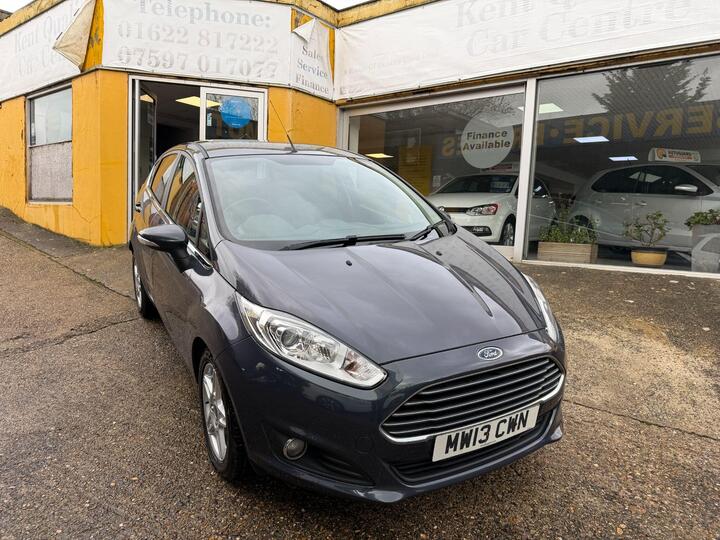Ford Fiesta 1.0 Zetec Euro 5 (s/s) 5dr