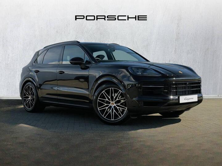Porsche Cayenne V6 E-HYBRID Porsche Cayenne V6 E-HYBRID