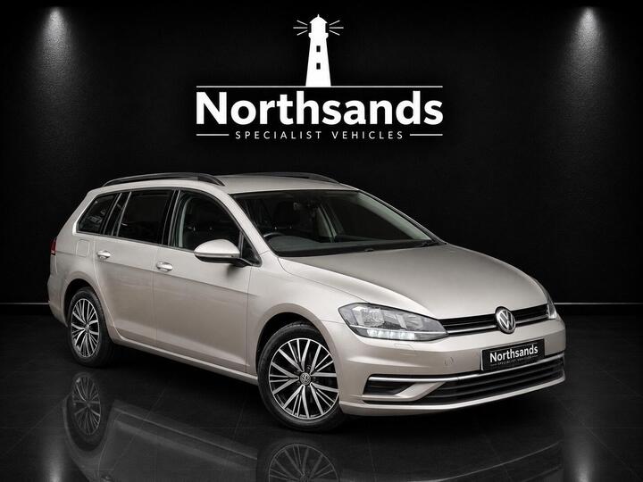 Volkswagen Golf 2.0 TDI SE Nav Euro 6 (s/s) 5dr