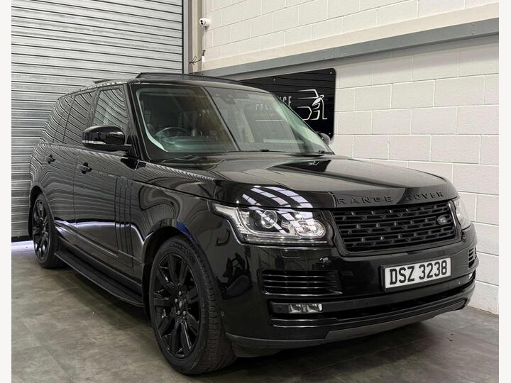 Land Rover RANGE ROVER 3.0 TD V6 Vogue SE Auto 4WD Euro 6 (s/s) 5dr Land Rover RANGE ROVER 3.0 TD V6 Vogue SE Auto 4WD Euro 6 (s/s) 5dr