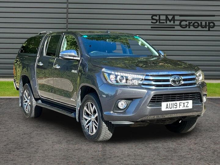 Toyota Hilux 2.4 D-4D Invincible 4WD Euro 6 (s/s) 4dr (TSS)