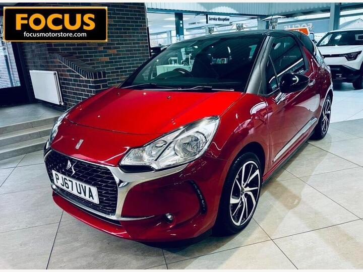 DS AUTOMOBILES DS 3 1.2 PureTech Connected Chic Euro 6 3dr DS AUTOMOBILES DS 3 1.2 PureTech Connected Chic Euro 6 3dr