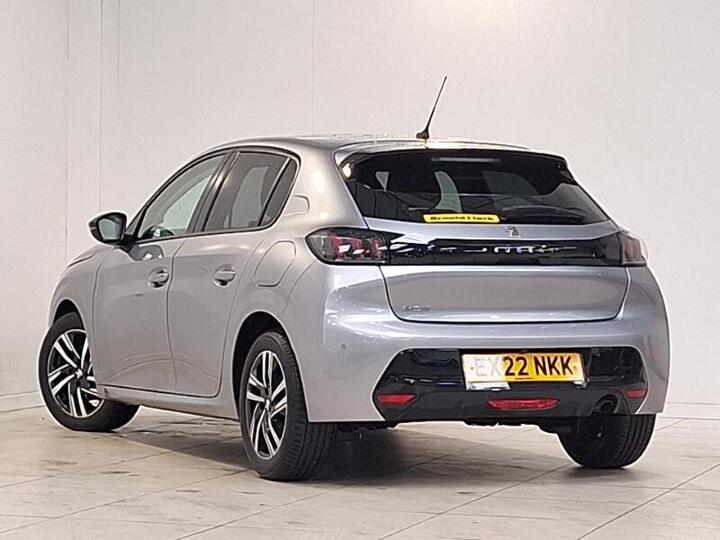 Peugeot 208 1.2 PureTech Allure Premium Euro 6 (s/s) 5dr