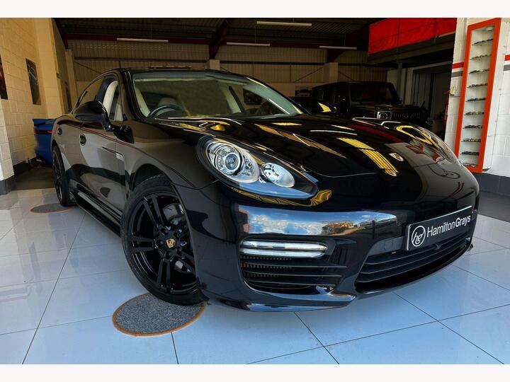 Porsche Panamera 4.8T V8 Turbo PDK 4WD Euro 5 (s/s) 5dr Porsche Panamera 4.8T V8 Turbo PDK 4WD Euro 5 (s/s) 5dr