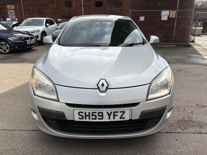 Renault Megane 1.6 16V Expression Euro 4 5dr