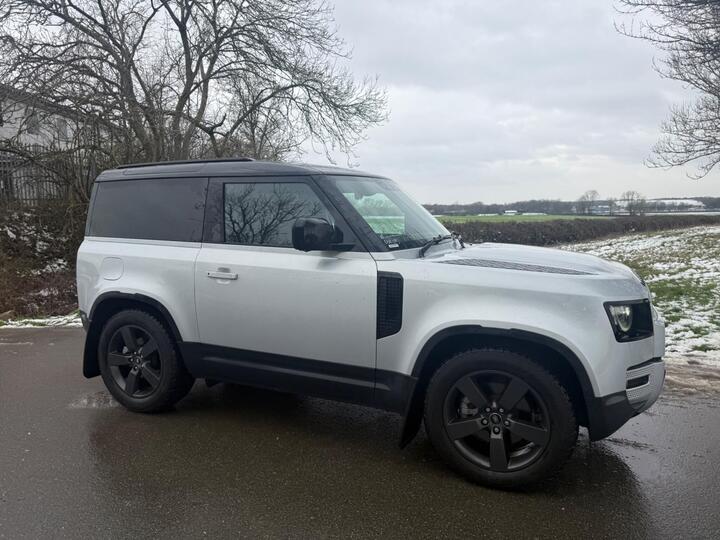 Land Rover Defender 90 3.0 D250 MHEV HSE Auto 4WD Euro 6 (s/s) 3dr