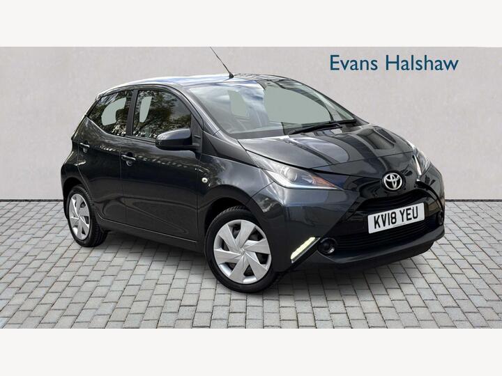 Toyota AYGO HATCHBACK 1.0 VVT-i X-play Euro 6 5dr