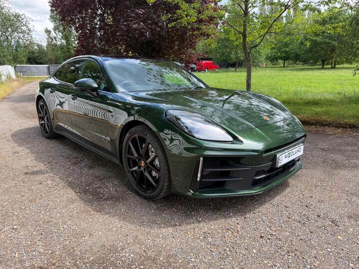 Porsche Panamera 2.9 V6 4 Saloon PDK 4WD Euro 6 (s/s) 5dr Porsche Panamera 2.9 V6 4 Saloon PDK 4WD Euro 6 (s/s) 5dr