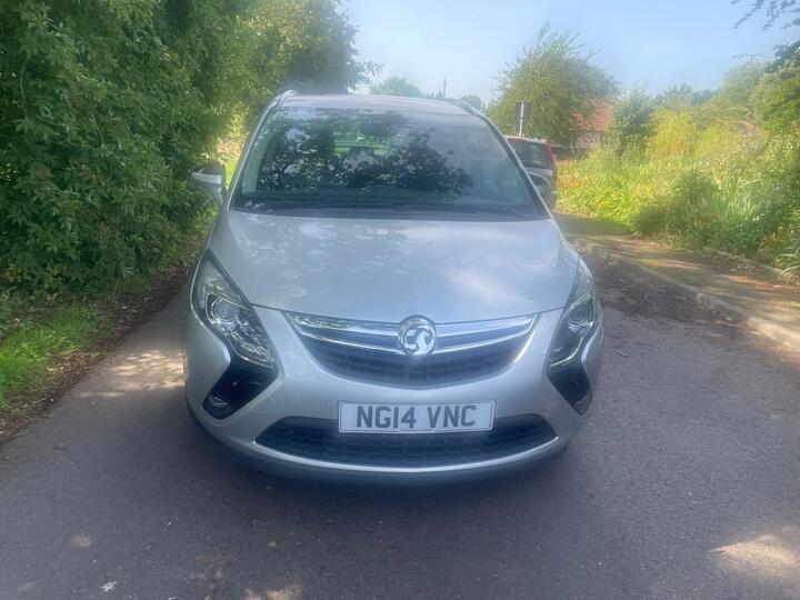 Vauxhall Zafira Tourer 1.4T 16V SE Euro 5 5dr