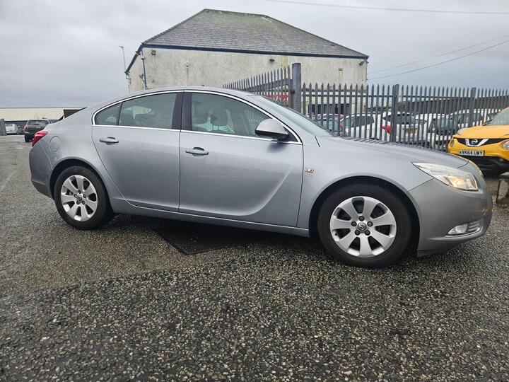 Vauxhall Insignia 2.0 CDTi SRi Auto Euro 5 5dr