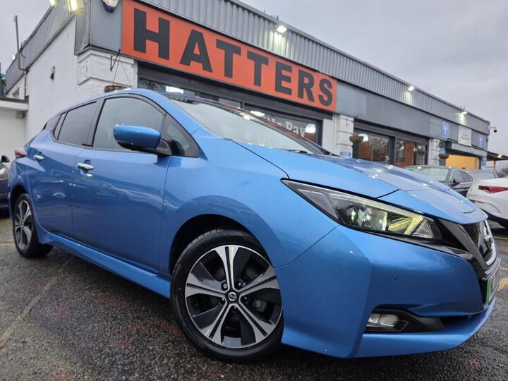Nissan LEAF 40kWh N-Connecta Auto 5dr Nissan LEAF 40kWh N-Connecta Auto 5dr