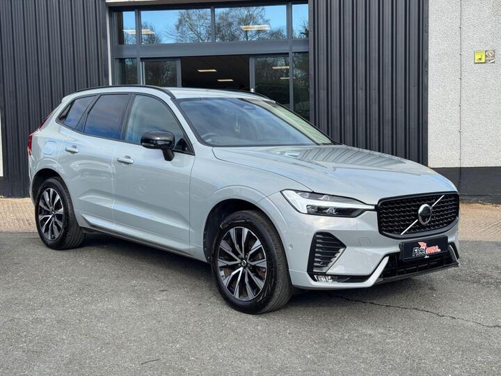 Volvo XC60 2.0 B5 MHEV Plus Auto AWD Euro 6 (s/s) 5dr