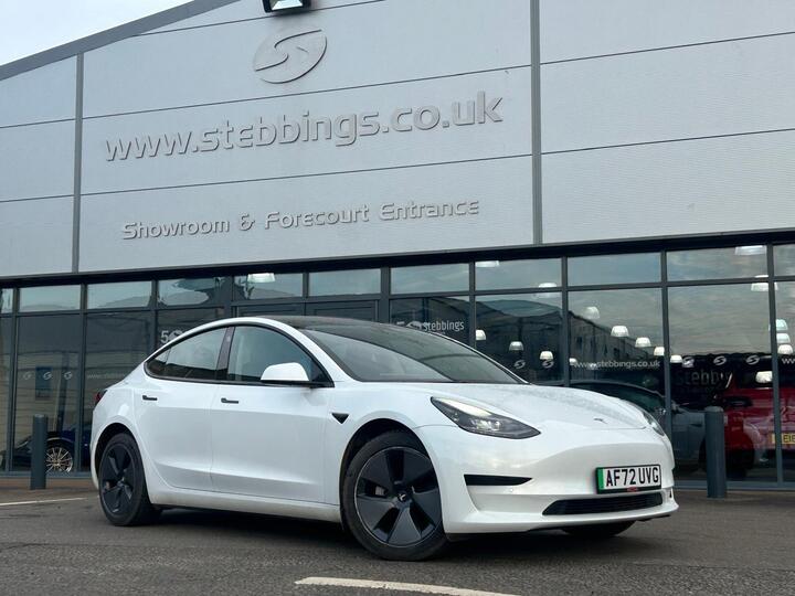 Tesla Model 3 Auto RWD 4dr