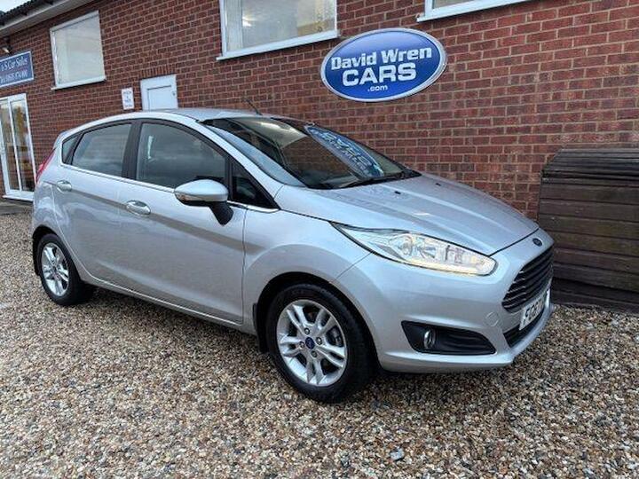Ford FIESTA 1.25 Zetec Euro 6 5dr