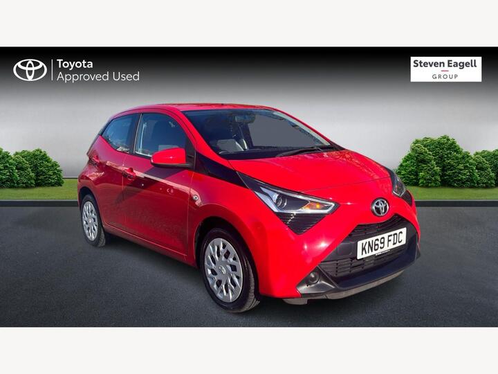 Toyota AYGO 1.0 VVT-i X-play X-shift Euro 6 5dr