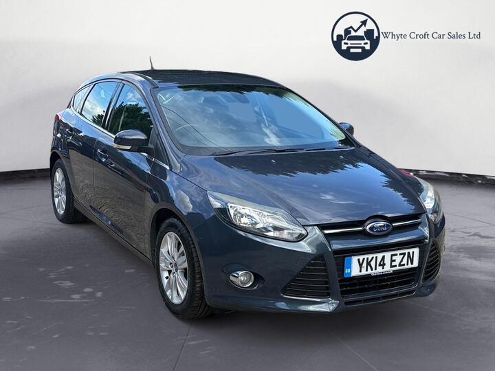 Ford Focus 1.0T EcoBoost Titanium Navigator Euro 5 (s/s) 5dr