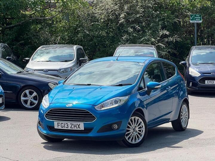 Ford Fiesta 1.0T EcoBoost Titanium Euro 5 (s/s) 3dr