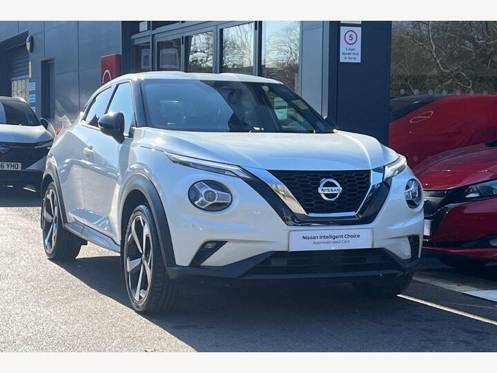 Nissan Juke 1.0 DIG-T Tekna Euro 6 (s/s) 5dr